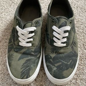 Leafy Shoes | Men’s size 9